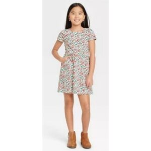 Cat & Jack Floral Play dress White with Red flowers Size L (10/12)